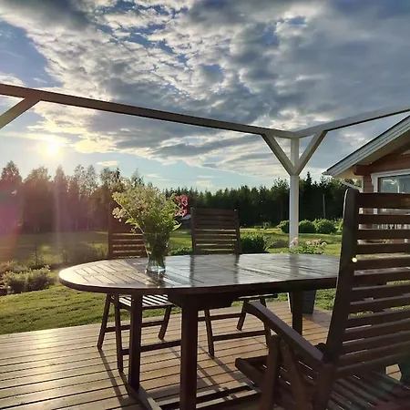 Hirsimoekki Harjulla * 푸다스야르비