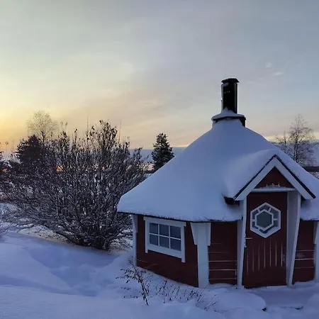 샬레 Hirsimoekki Harjulla *